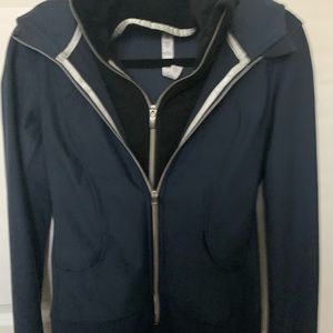 Lululemon zip jacket size 4